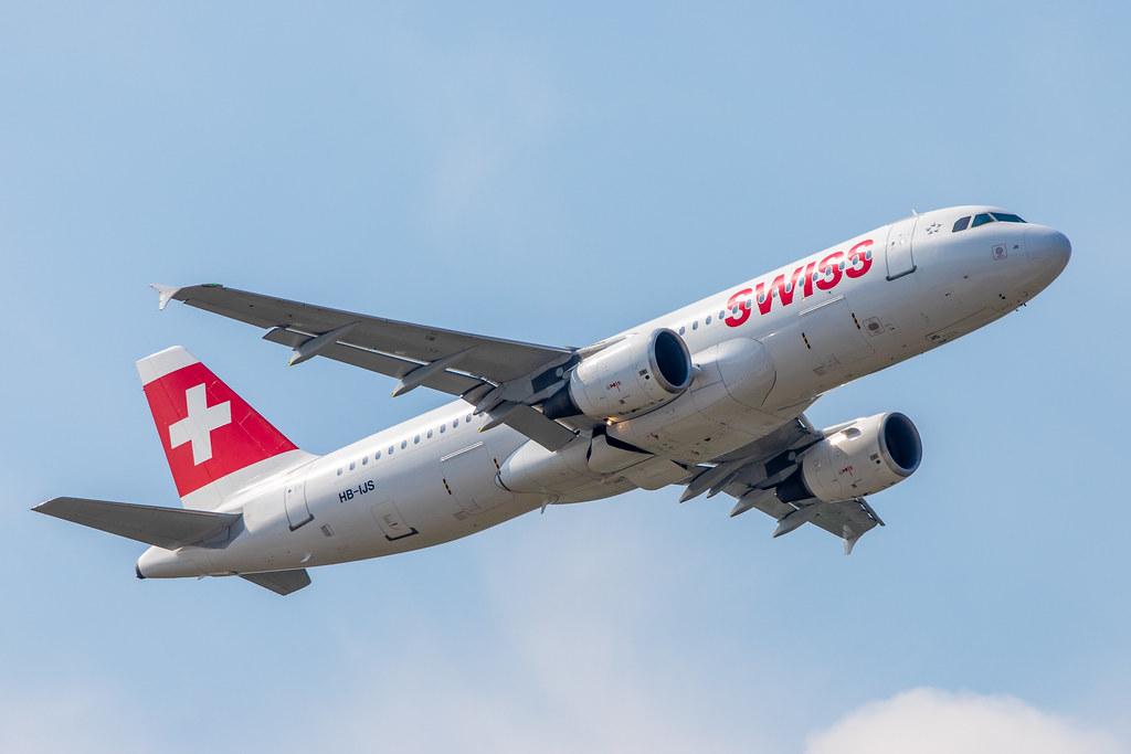 Hamburg Airport: Swiss (LX / SWR) |  Airbus A320-214 A320 | HB-IJS | MSN 0782