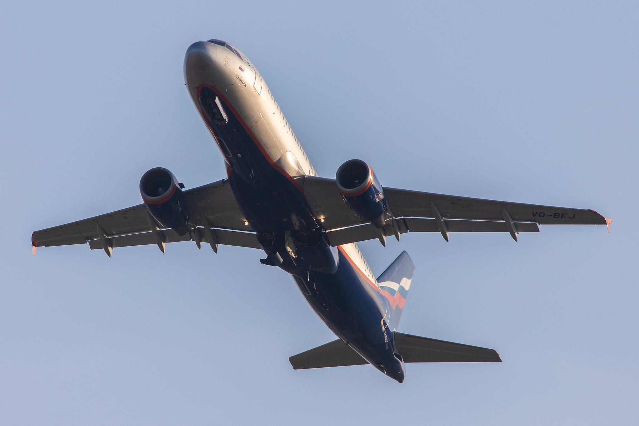 Hamburg Airport: Aeroflot (SU / AFL) |  Airbus A320-214 A320 | VQ-BEJ | MSN 4160