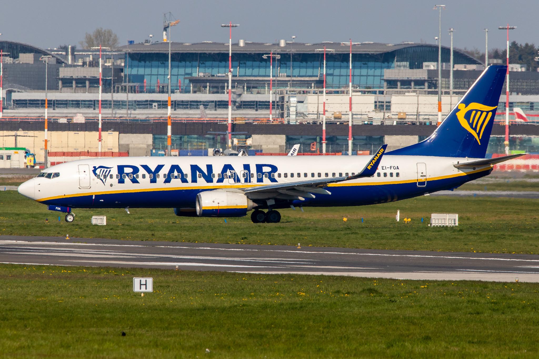 Hamburg Airport: Ryanair (FR / RYR) |  Boeing 737-8AS B738 | EI-FOA | MSN 44708