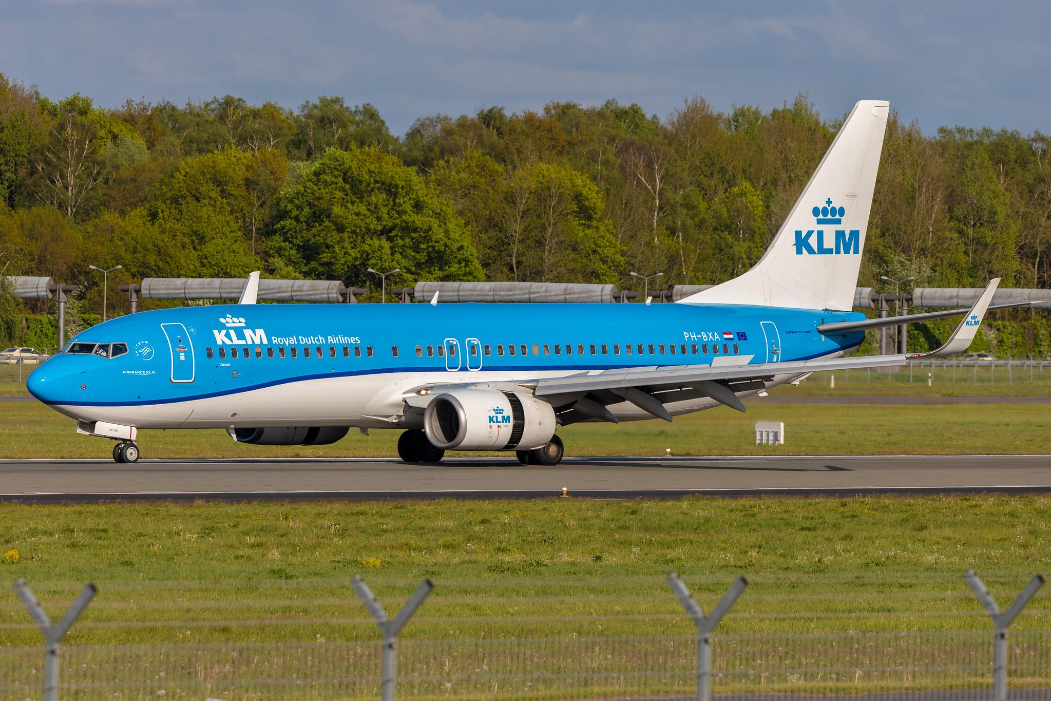 Hamburg Airport: KLM (KL / KLM) |  Boeing 737-8K2 B738 | PH-BXA | MSN 29131