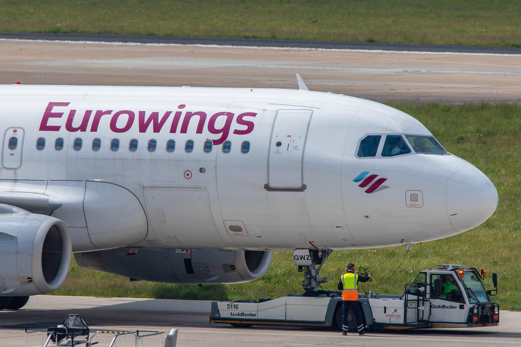 Hamburg Airport: Eurowings (EW / EWG) |  Airbus A320-214 A320 | D-AEWF | MSN 7087