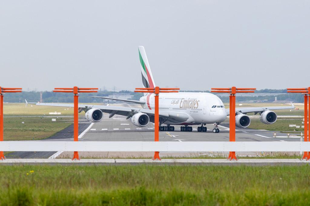 Hamburg Airport: Emirates (EK / UAE) |  Airbus A380-842 A388 | A6-EVC | MSN 248