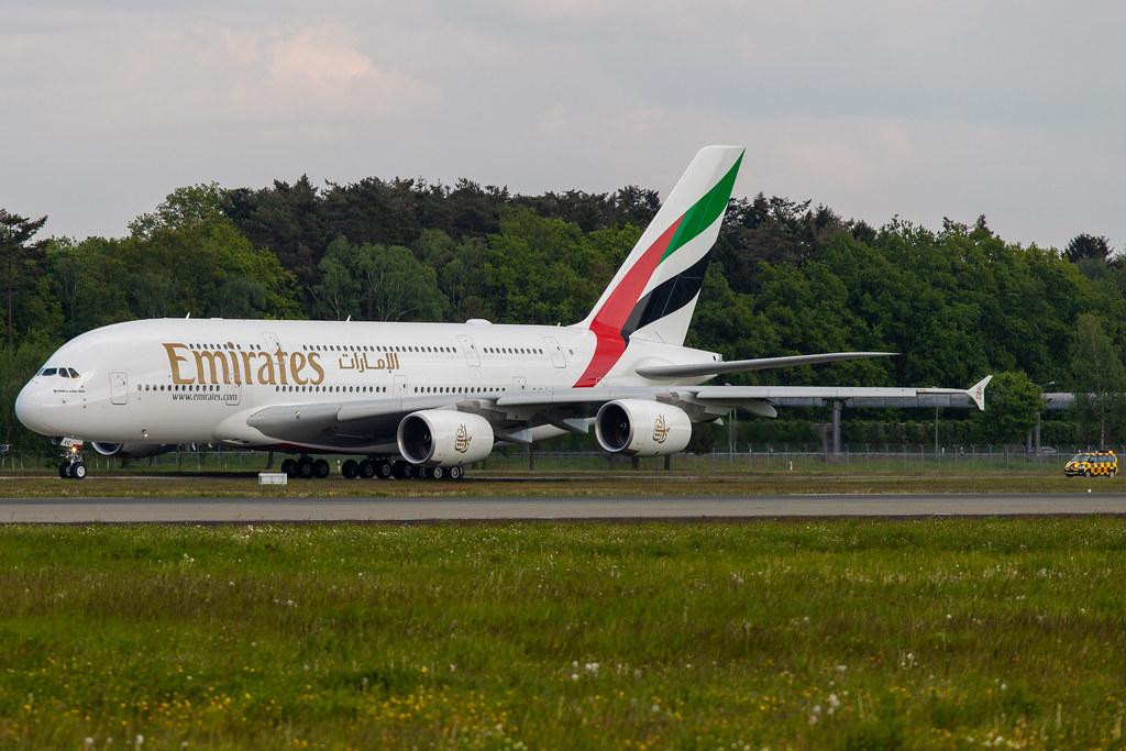 Hamburg Airport: Emirates (EK / UAE) |  Airbus A380-842 A388 | A6-EVC | MSN 248