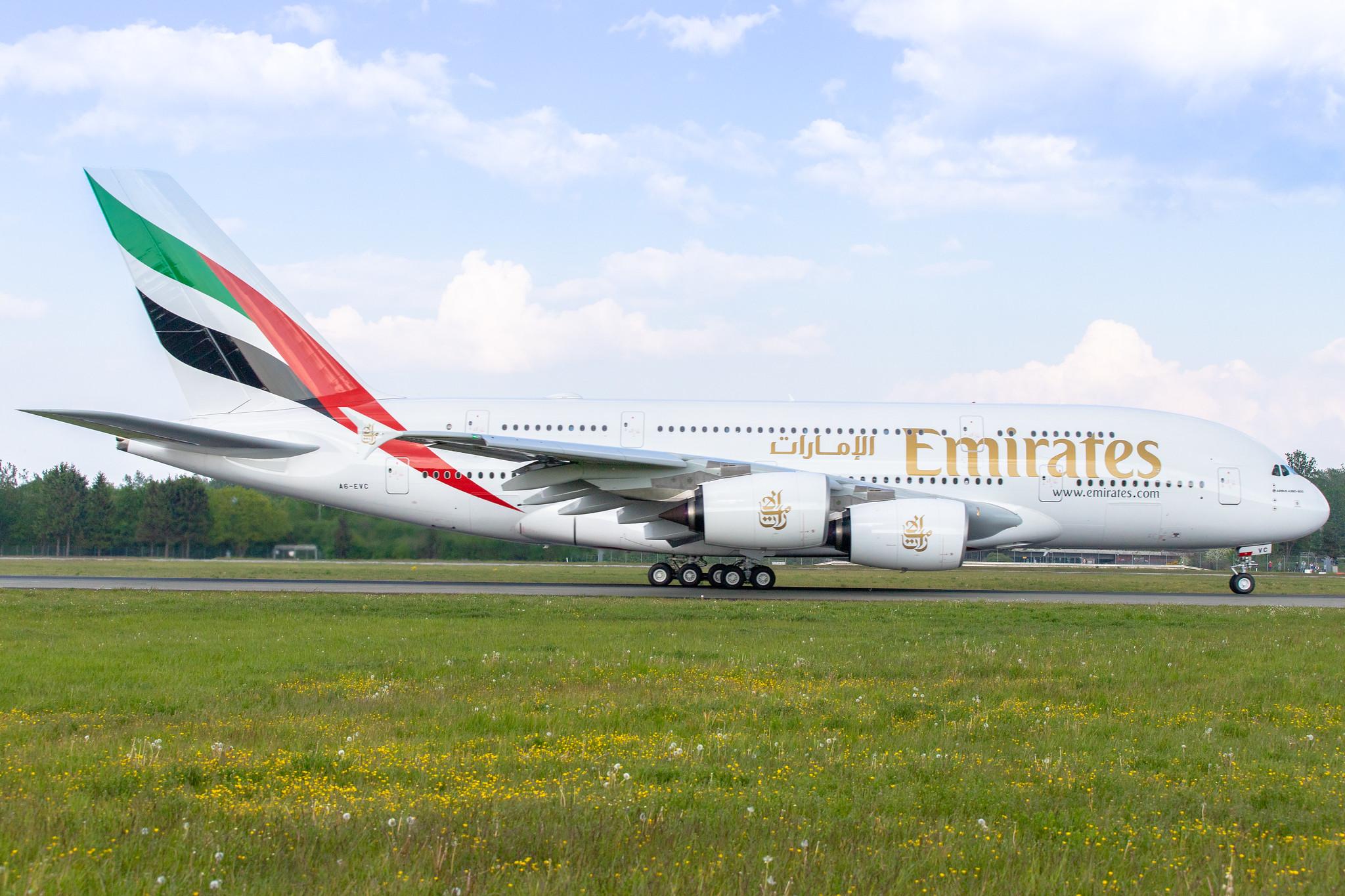 Hamburg Airport: Emirates (EK / UAE) |  Airbus A380-842 A388 | A6-EVC | MSN 248