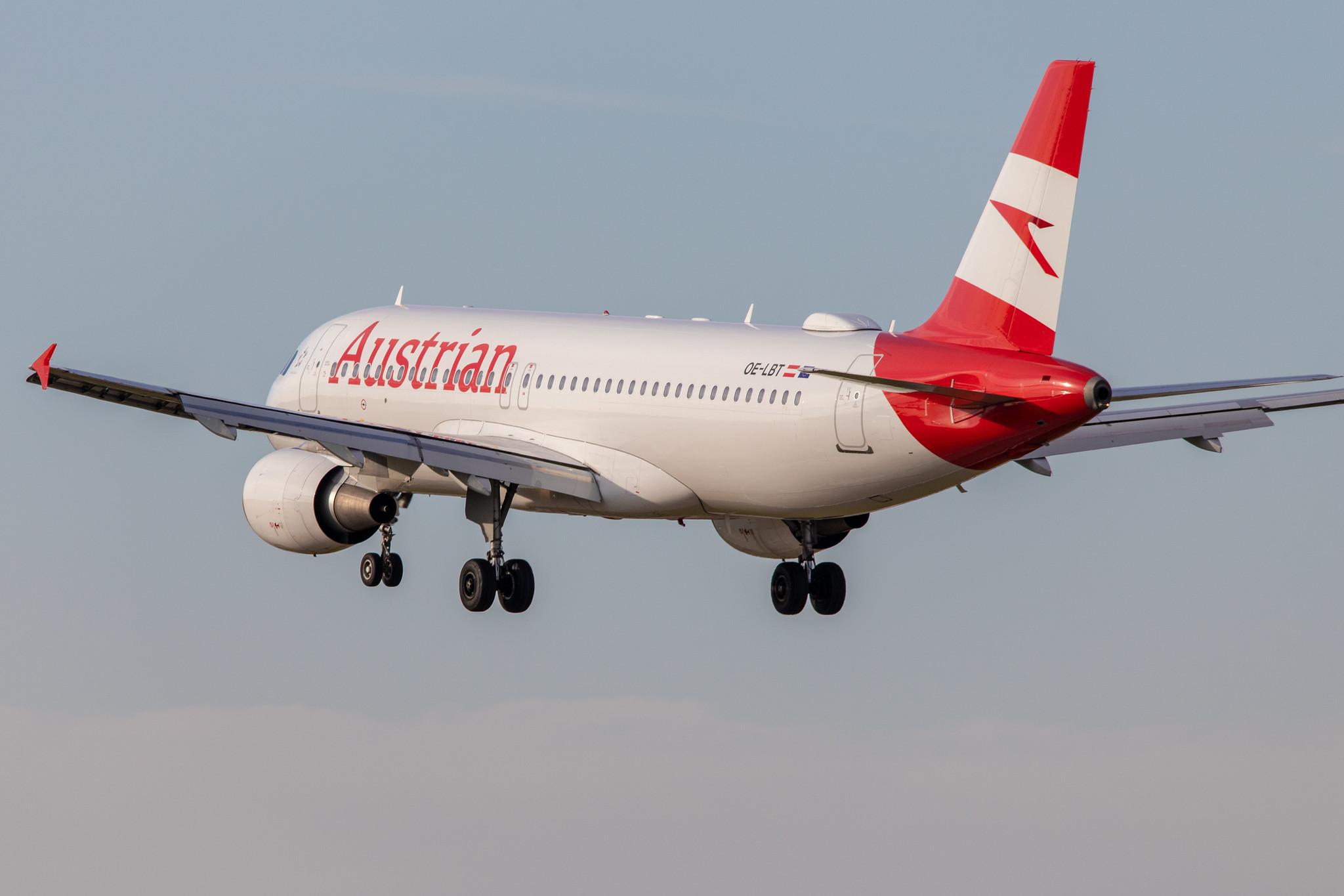 Hamburg Airport: Austrian Airlines (OS / AUA) |  Airbus A320-214 A320 | OE-LBT | MSN 1387