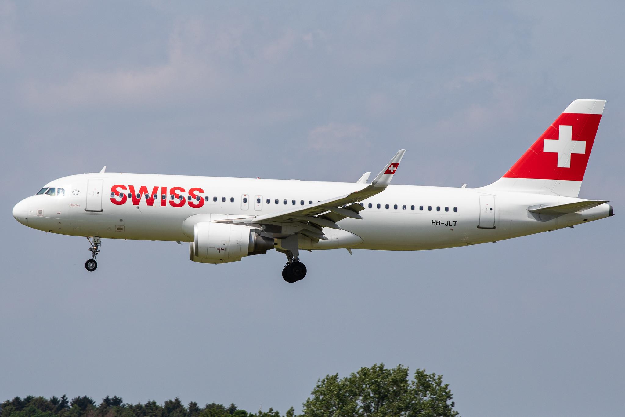 Hamburg Airport: Swiss (LX / SWR) |  Airbus A320-214 A320 | HB-JLT | MSN 5518