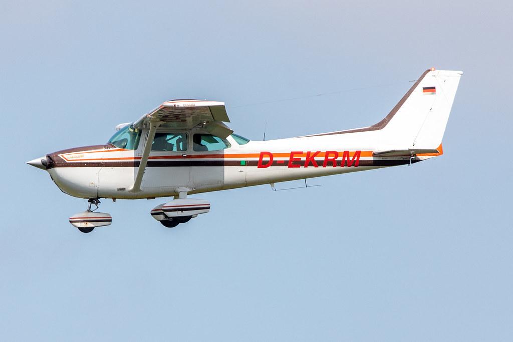Hamburg Airport: Private owner |  Cessna 172P Skyhawk II C172 | D-EKRM | MSN 17274481