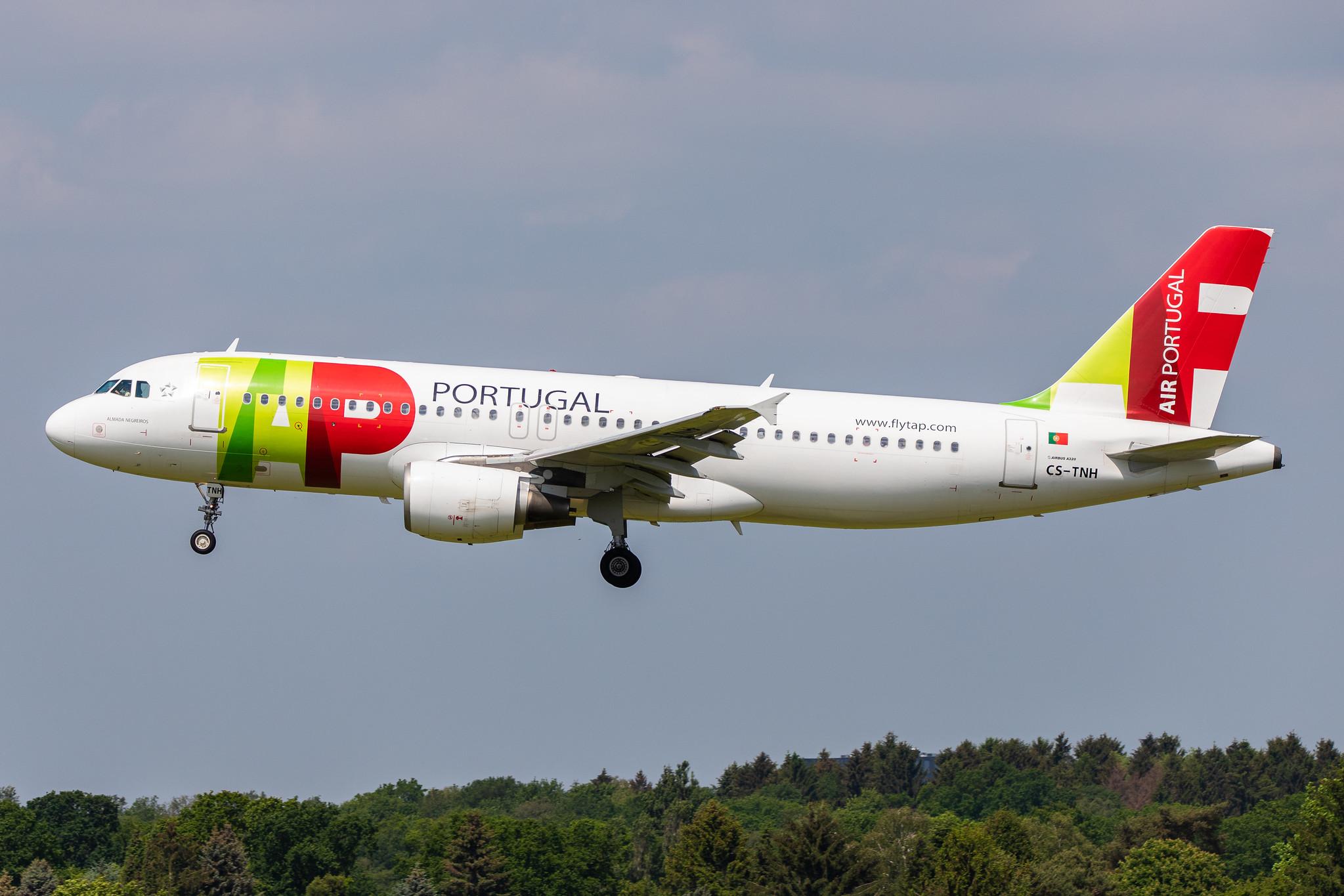 Hamburg Airport: TAP Air Portugal (TP / TAP) |  Airbus A320-214 A320 | CS-TNH | MSN 0960