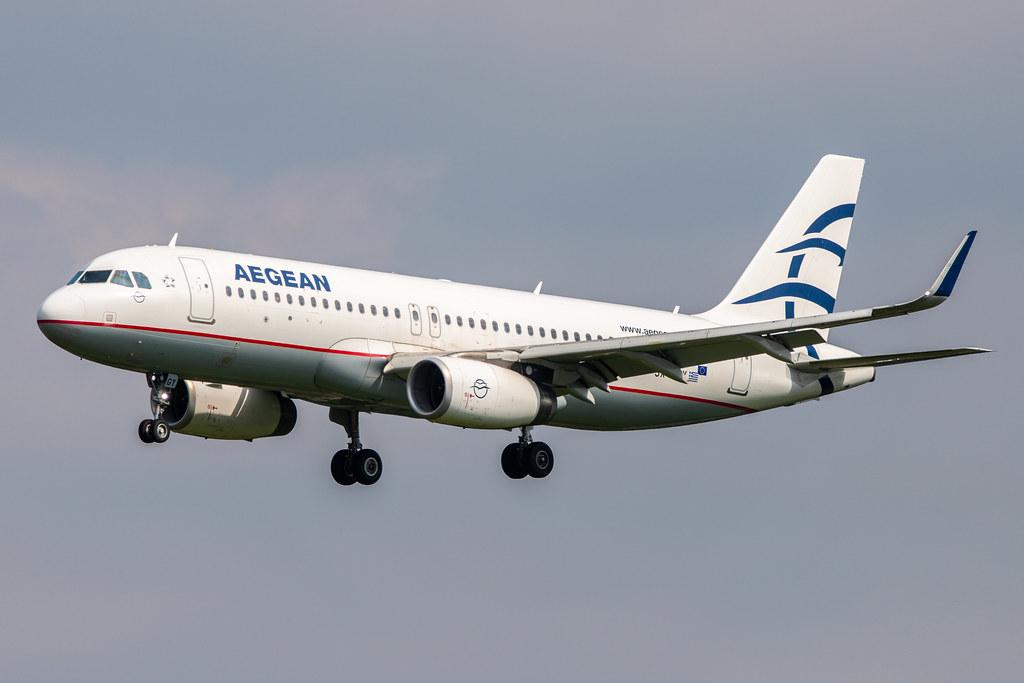 Hamburg Airport: Aegean Airlines (A3 / AEE) |  Airbus A320-232 A320 | SX-DGY | MSN 6611