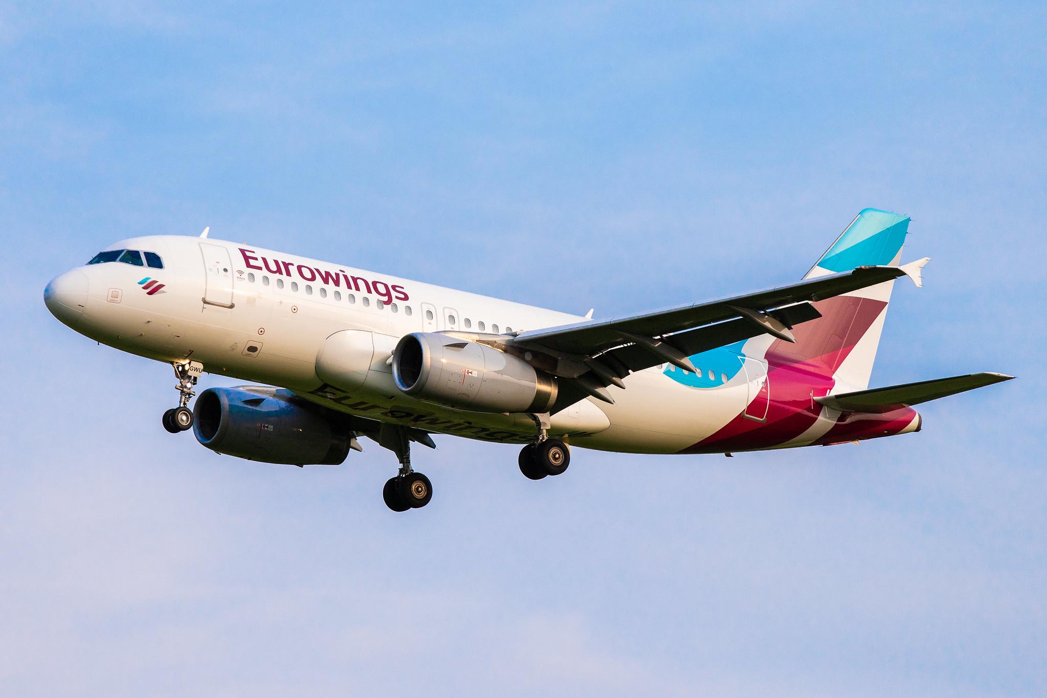 Hamburg Airport: Eurowings (EW / EWG) |  Airbus A319-132 A319 | D-AGWU | MSN 5457