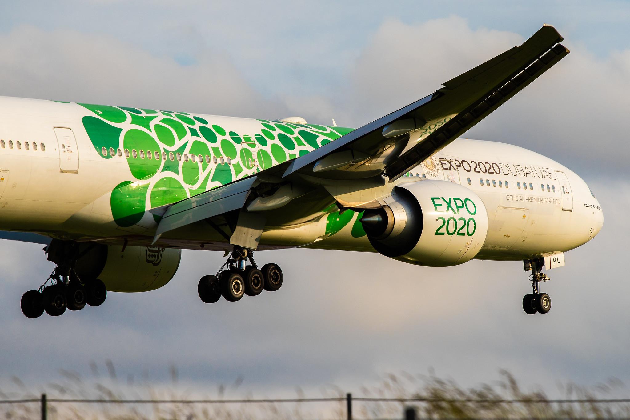 Hamburg Airport: Emirates (EK / UAE) |  Livery: Expo 2020 - Sustainability Livery |  Boeing 777-31H(ER) B77W | A6-EPL | MSN 42331