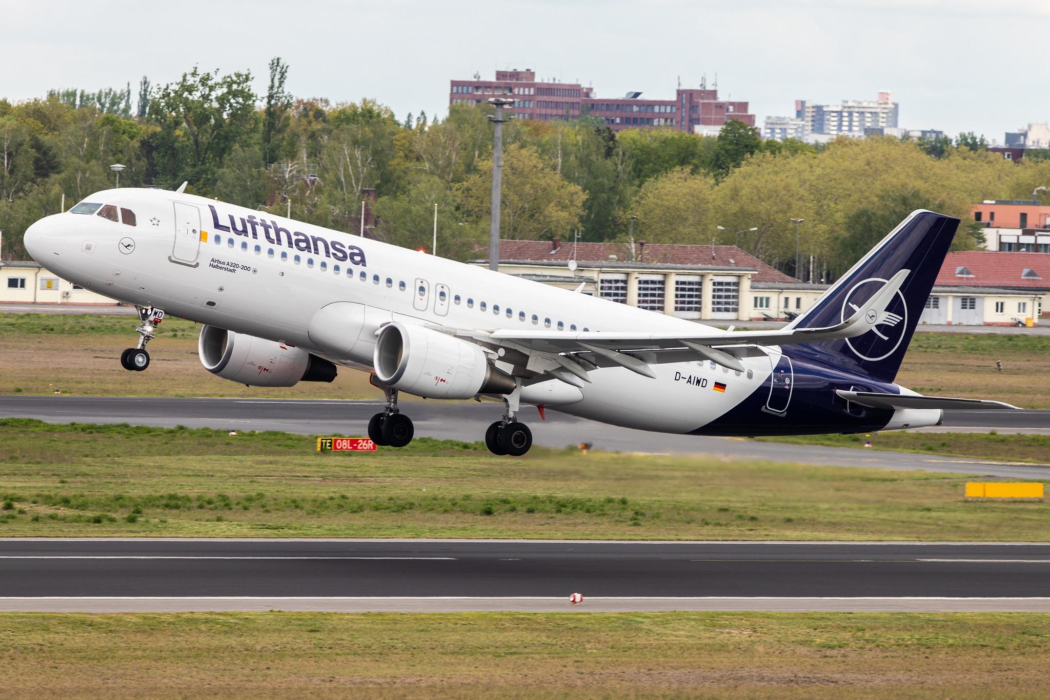 Flughafen Berlin Tegel (TXL): Lufthansa (LH / DLH) |  Airbus A320-214 A320 | D-AIWD | MSN 8672
