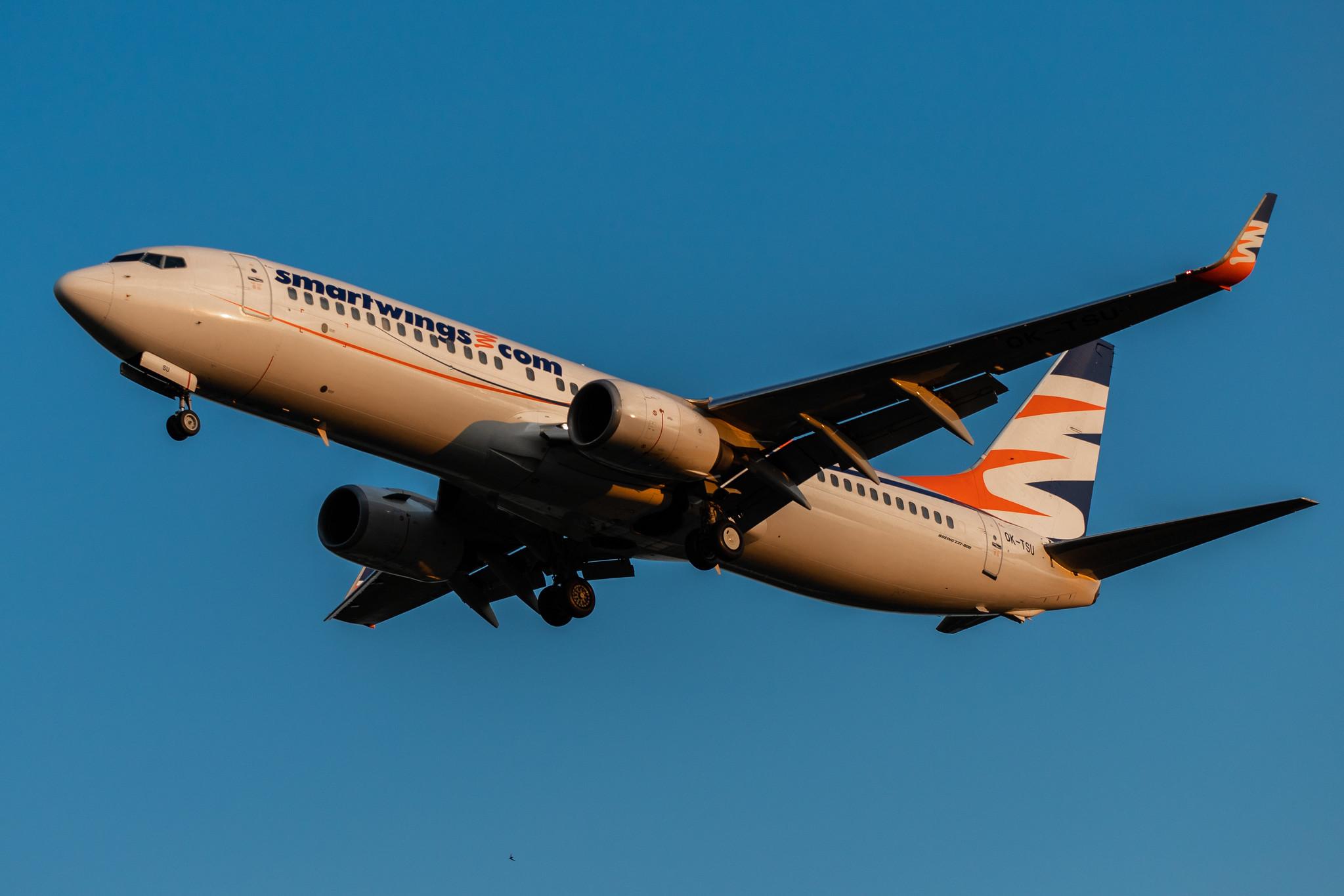 Hamburg Airport: Smartwings (QS / TVS) |  Boeing 737-8FZ B738 | OK-TSU | MSN 31717