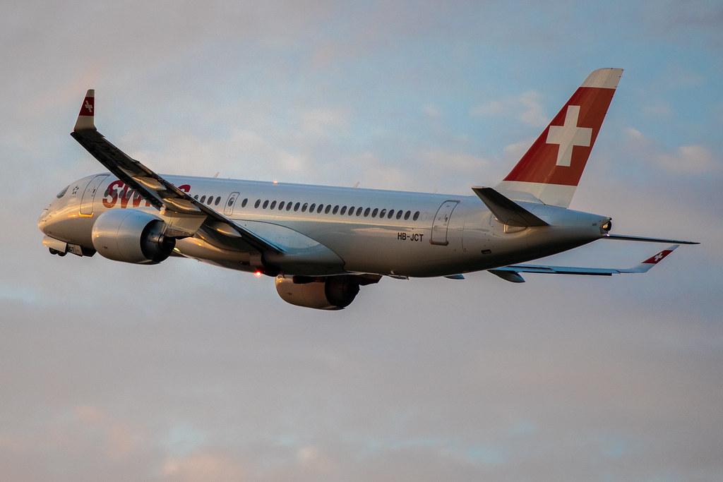 Hamburg Airport: Swiss (LX / SWR) |  Airbus A220-300 BCS3 | HB-JCT | MSN 55046