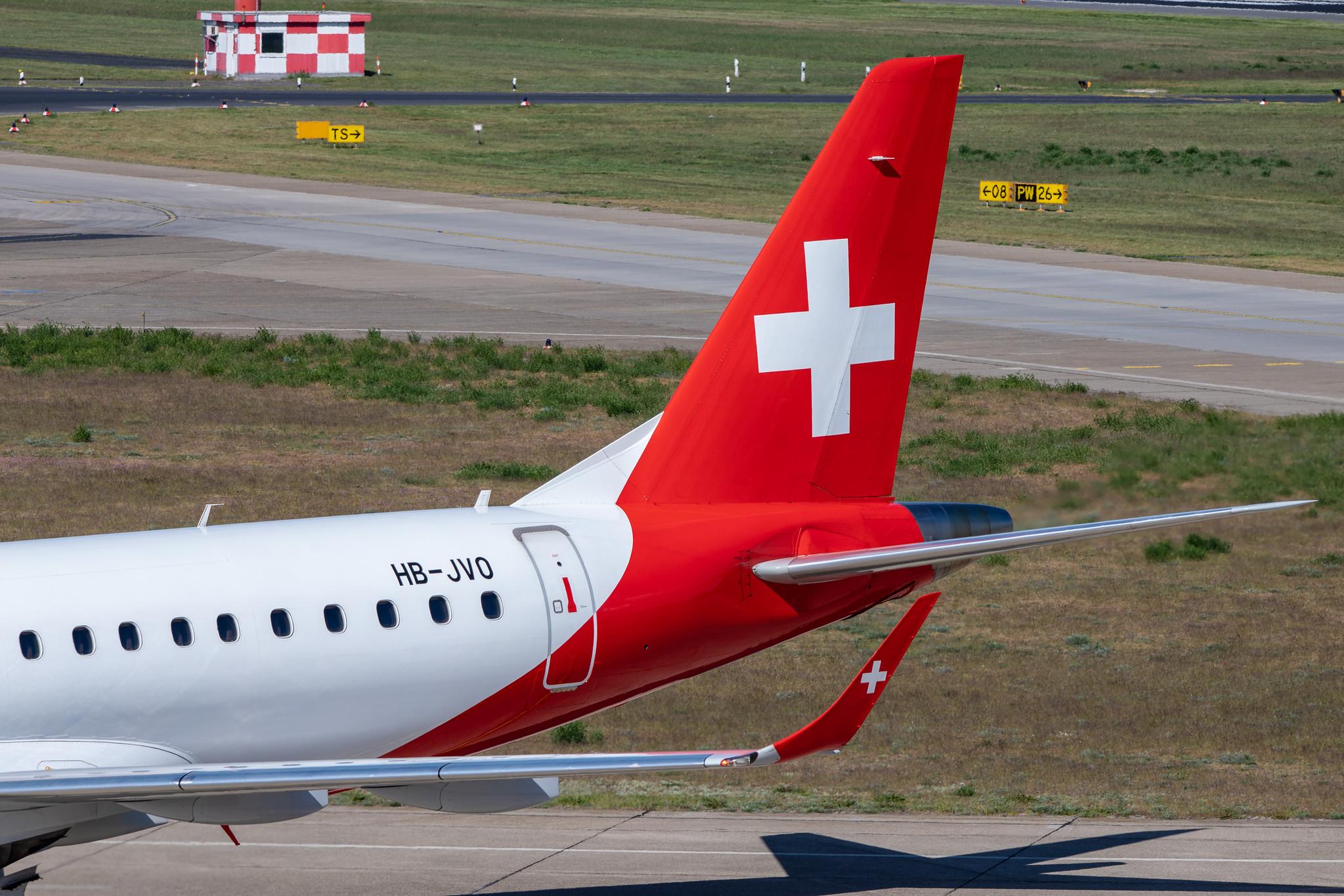 Flughafen Berlin Tegel (TXL): Helvetic Airways Embraer ERJ-190LR E190 HB-JVO MSN 19000294