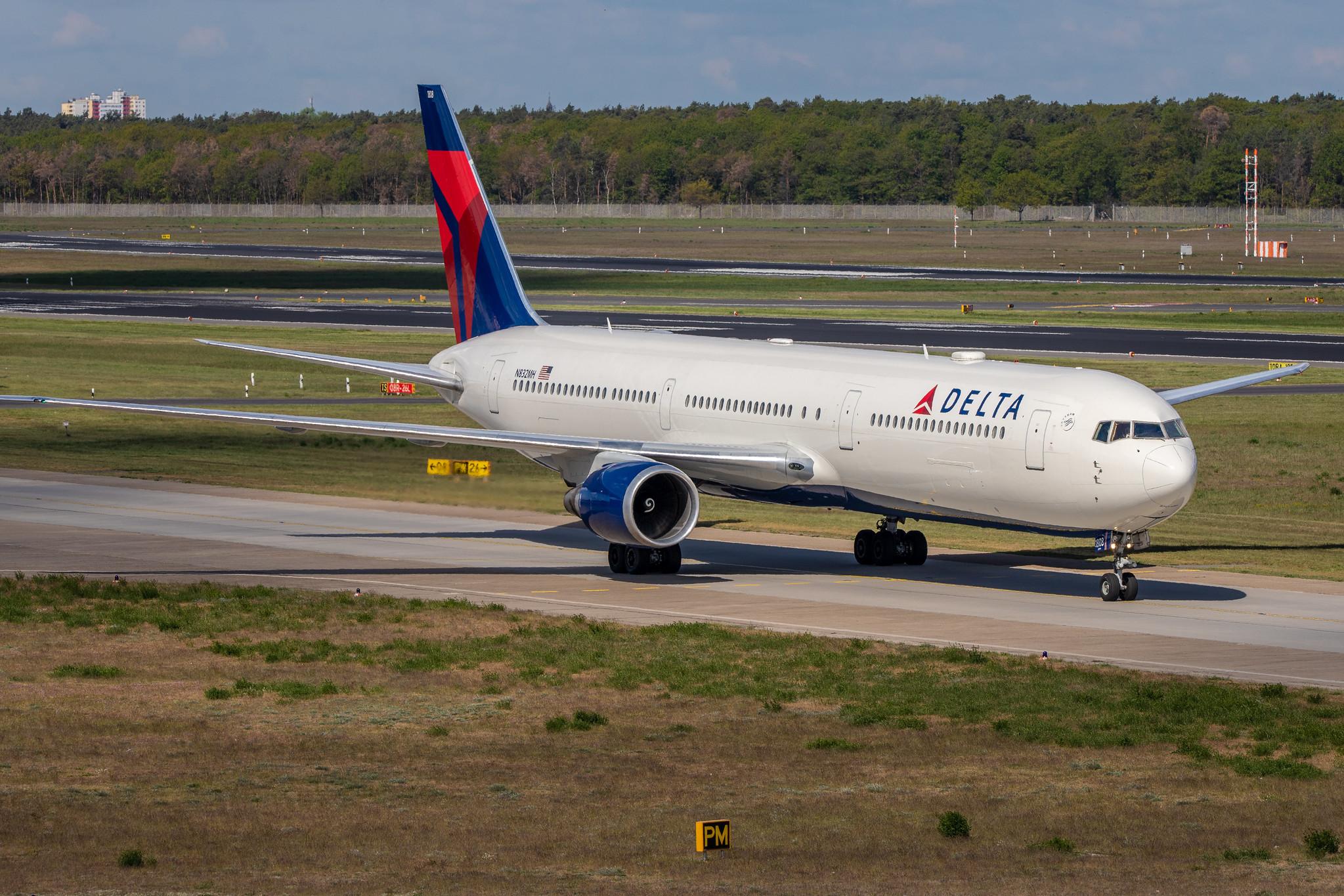 Flughafen Berlin Tegel (TXL): Delta Air Lines Boeing 767-432(ER) B764 N832MH MSN 29704