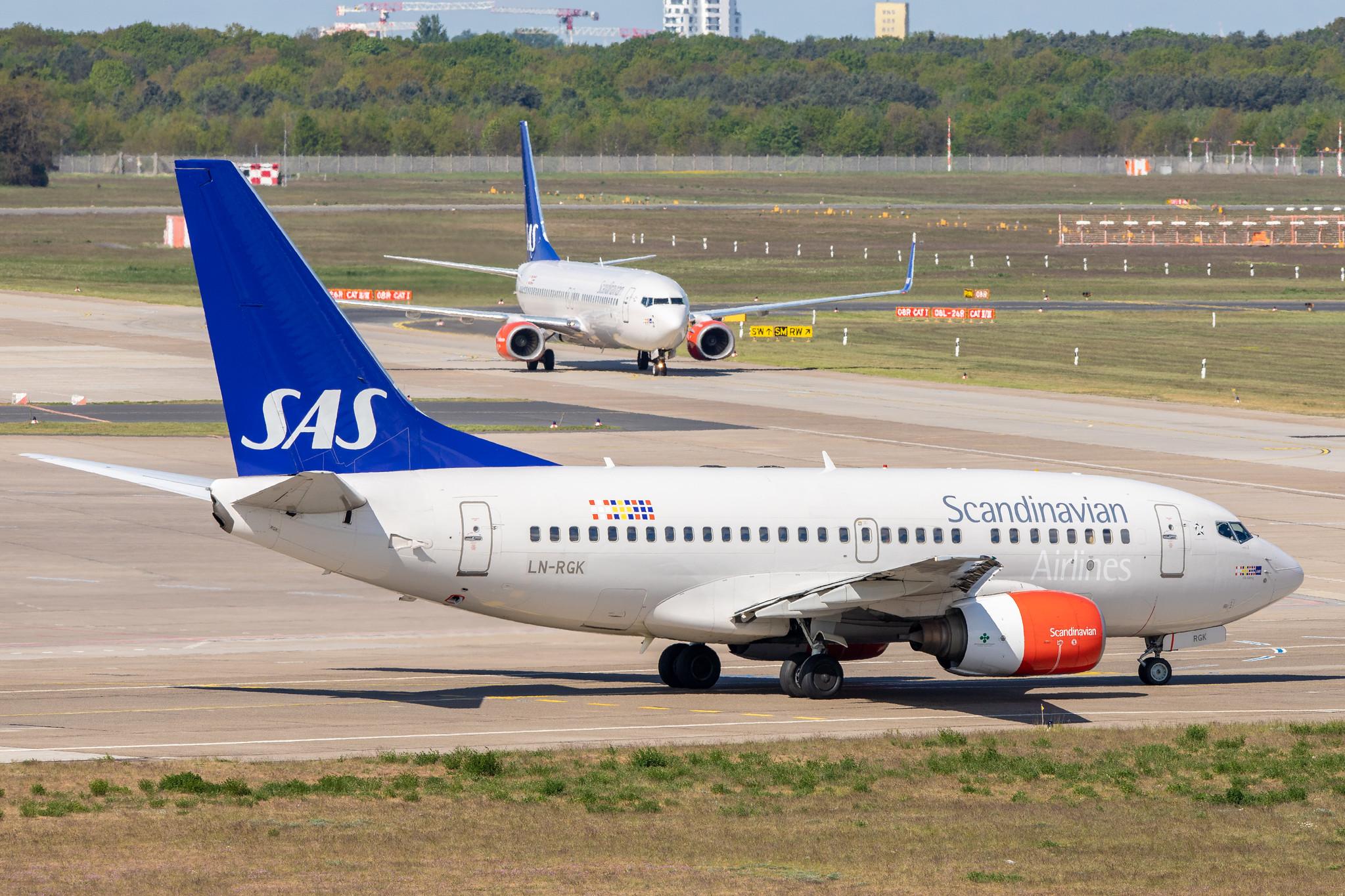 Flughafen Berlin Tegel (TXL): SAS Boeing 737-683 B736 LN-RGK MSN 28313