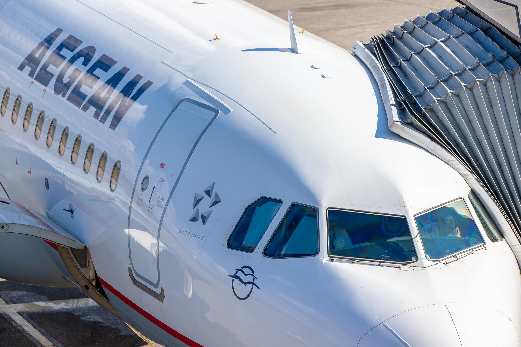 Flughafen Berlin Tegel (TXL): Aegean Airlines Airbus A320-232 A320 SX-DNC MSN 6961