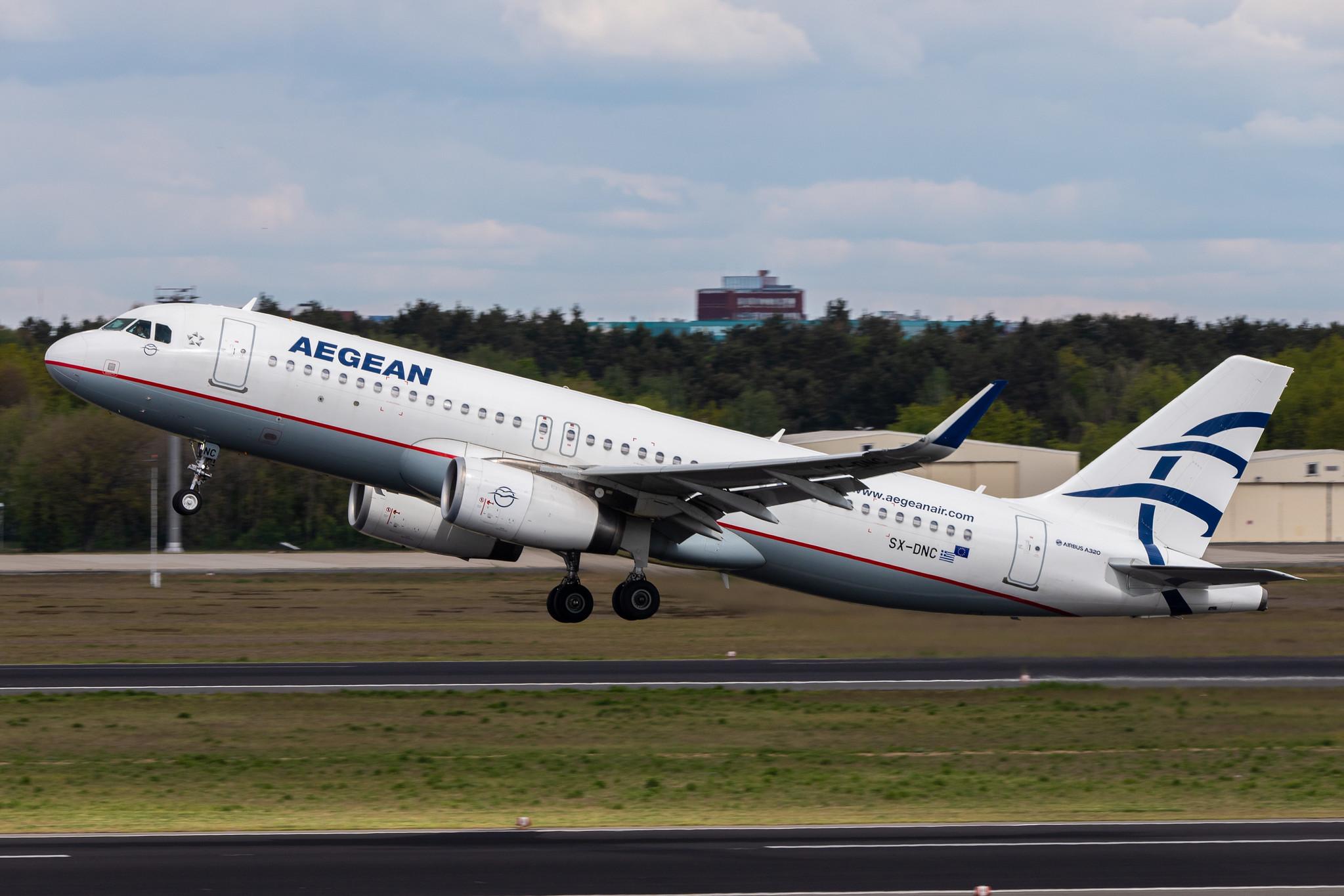 Flughafen Berlin Tegel (TXL): Aegean Airlines Airbus A320-232 A320 SX-DNC MSN 6961