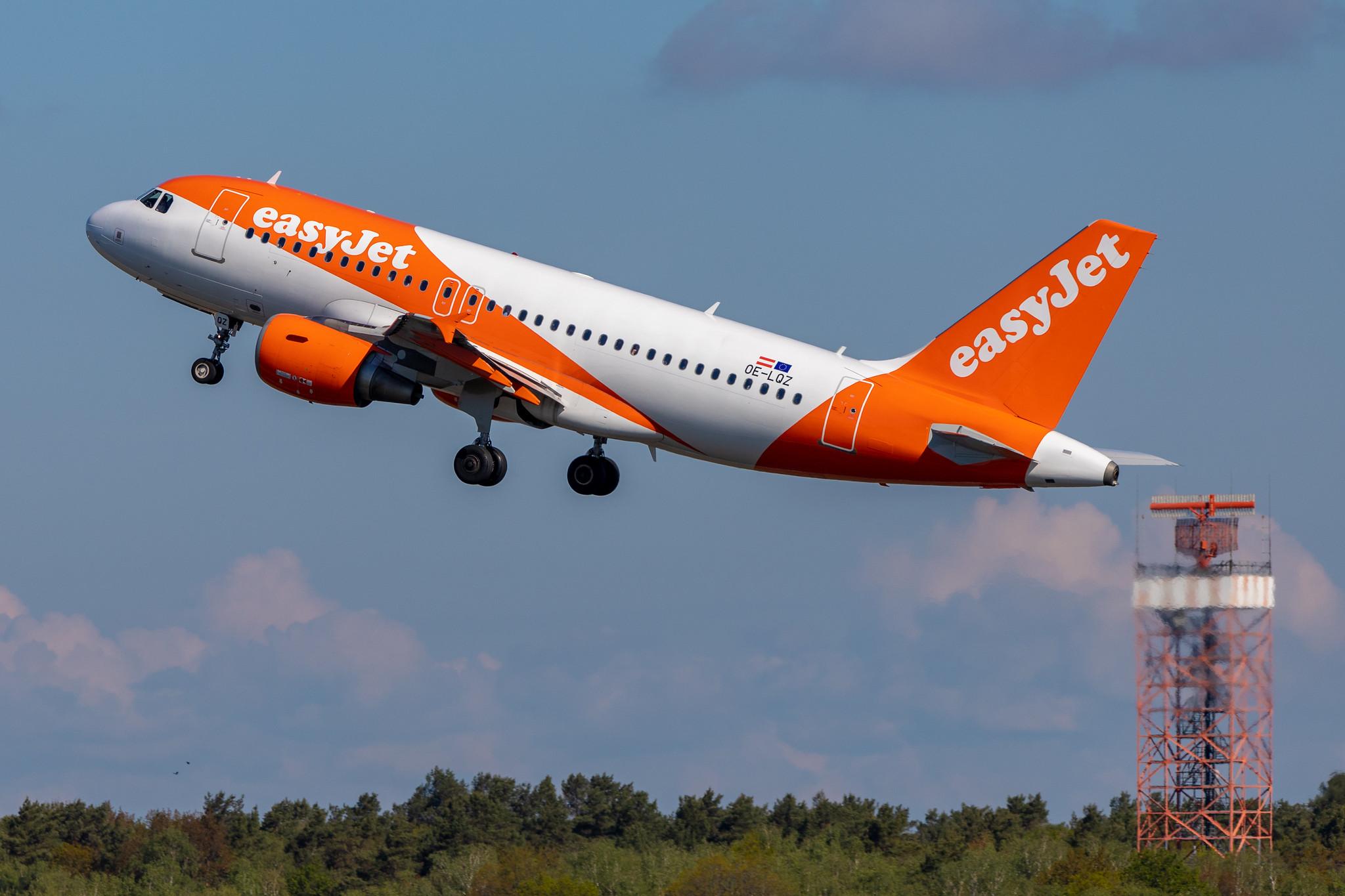 Flughafen Berlin Tegel (TXL): easyJet (U2 / EZY) | Operator: easyJet Europe |  Airbus A319-111 A319 | OE-LQZ | MSN 3059