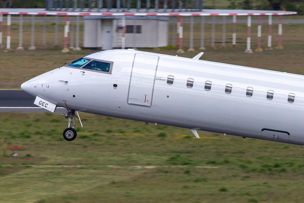 Flughafen Berlin Tegel (TXL): Cityjet Bombardier CRJ-900LR CRJ9 EI-GEC MSN 15246