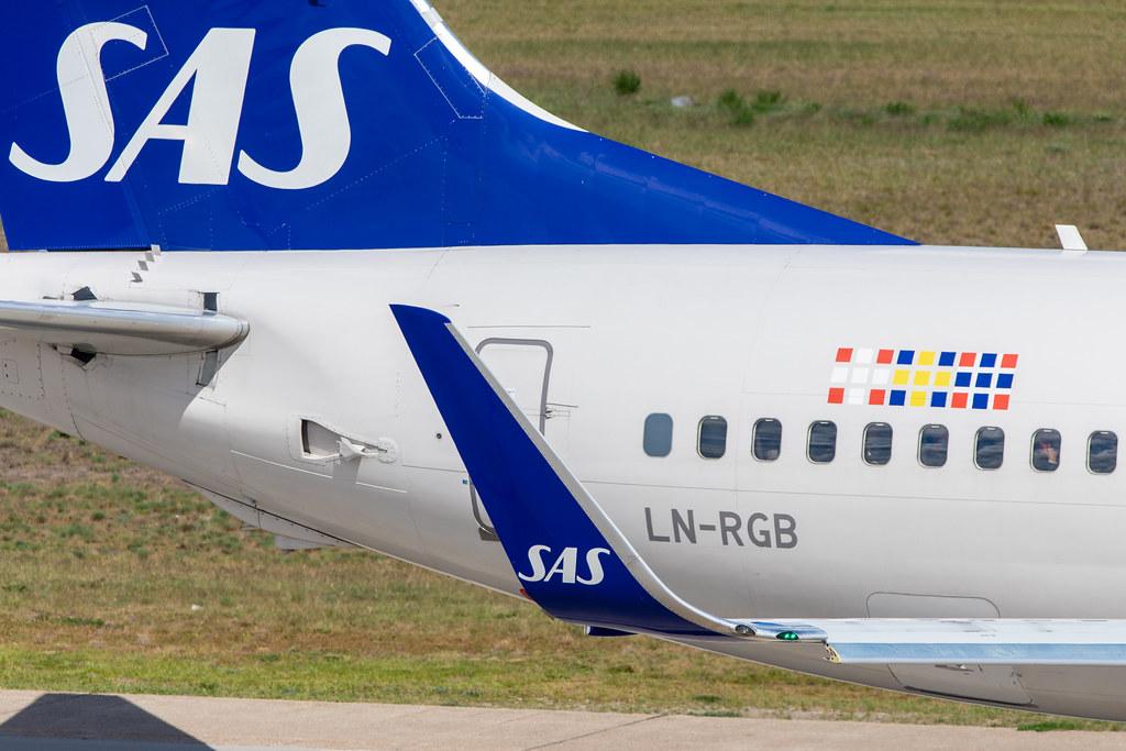 Flughafen Berlin Tegel (TXL): SAS Boeing 737-86N B738 LN-RGB MSN 38034