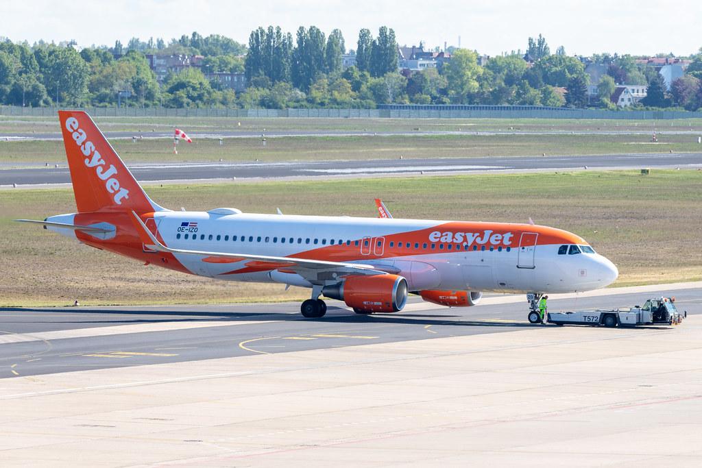 Flughafen Berlin Tegel (TXL): easyJet Airbus A320-214 A320 OE-IZO MSN 5522