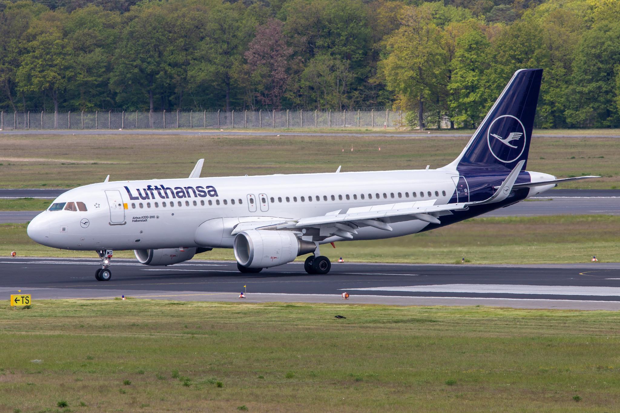 Flughafen Berlin Tegel (TXL): Lufthansa Airbus A320-214 A320 D-AIWD MSN 8672