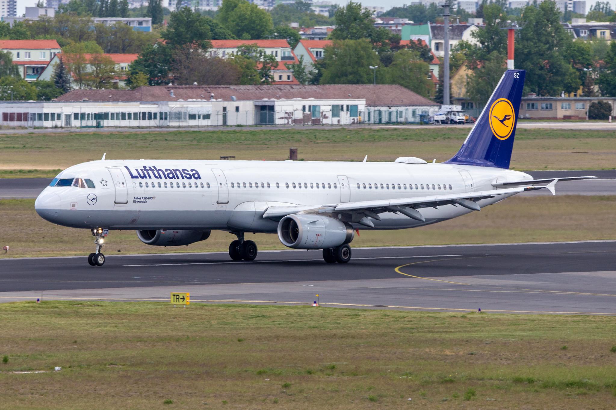 Flughafen Berlin Tegel (TXL): Lufthansa Airbus A321-231 A321 D-AISZ MSN 4085