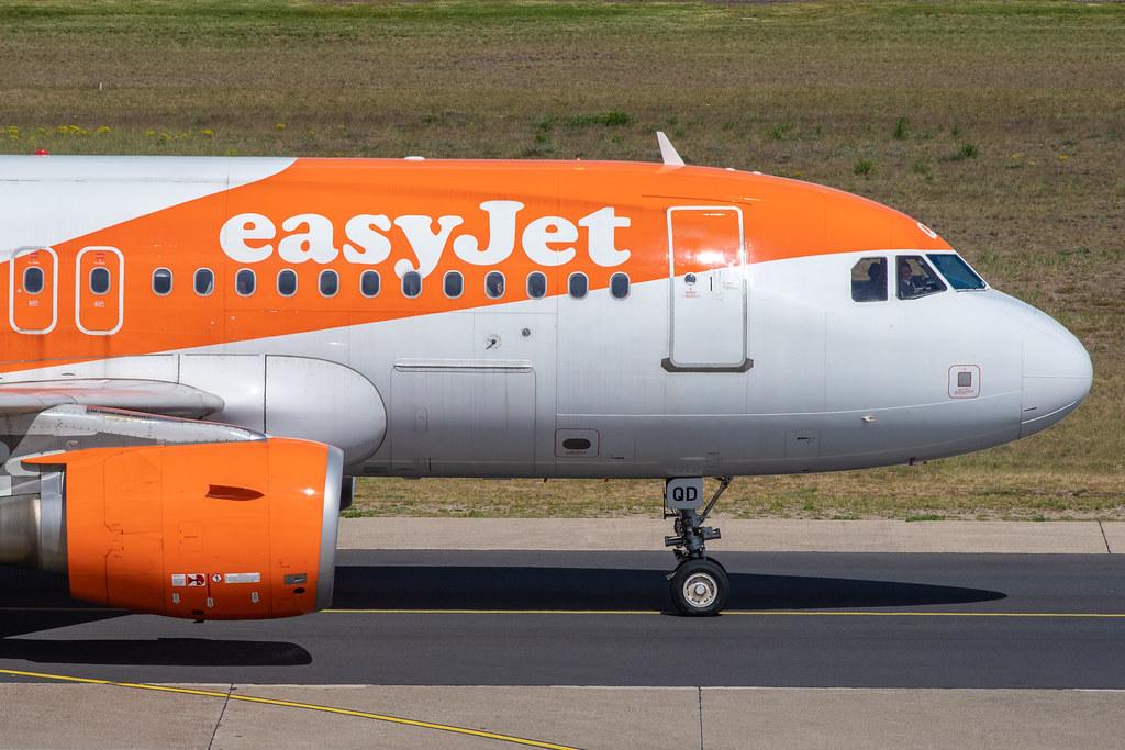 Flughafen Berlin Tegel (TXL): easyJet Airbus A319-111 A319 OE-LQD MSN 3763