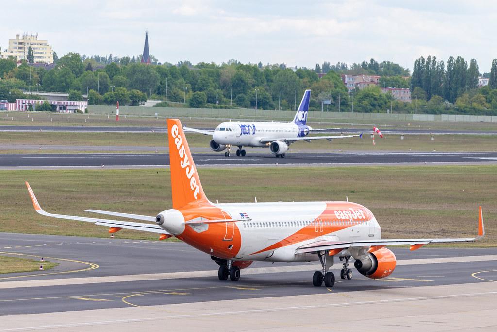 Flughafen Berlin Tegel (TXL): easyJet Airbus A320-214 A320 OE-ICB MSN 6606