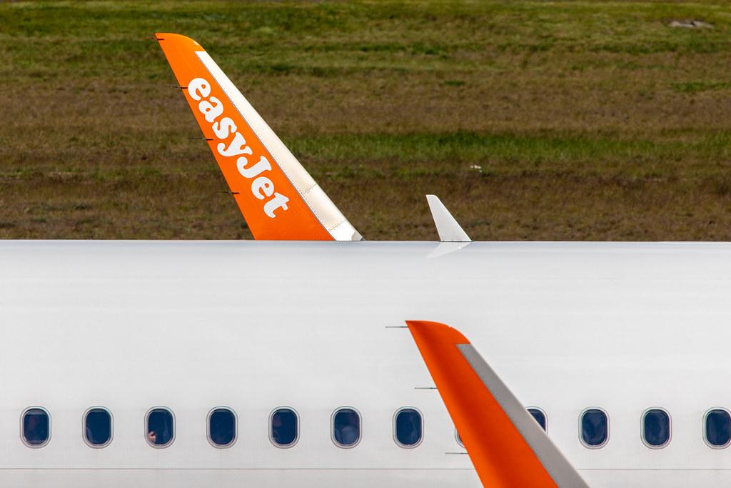 Flughafen Berlin Tegel (TXL): easyjet Airbus A320-214 A320 OE-IZL MSN 6927