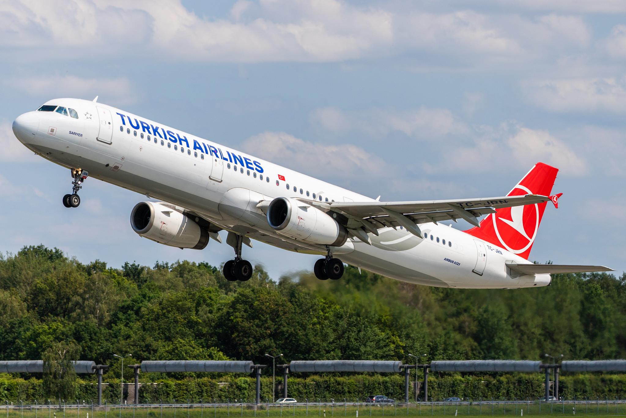 Hamburg Airport: Turkish Airlines (TK / THY) |  Airbus A321-231 A321 | TC-JRN | MSN 4654