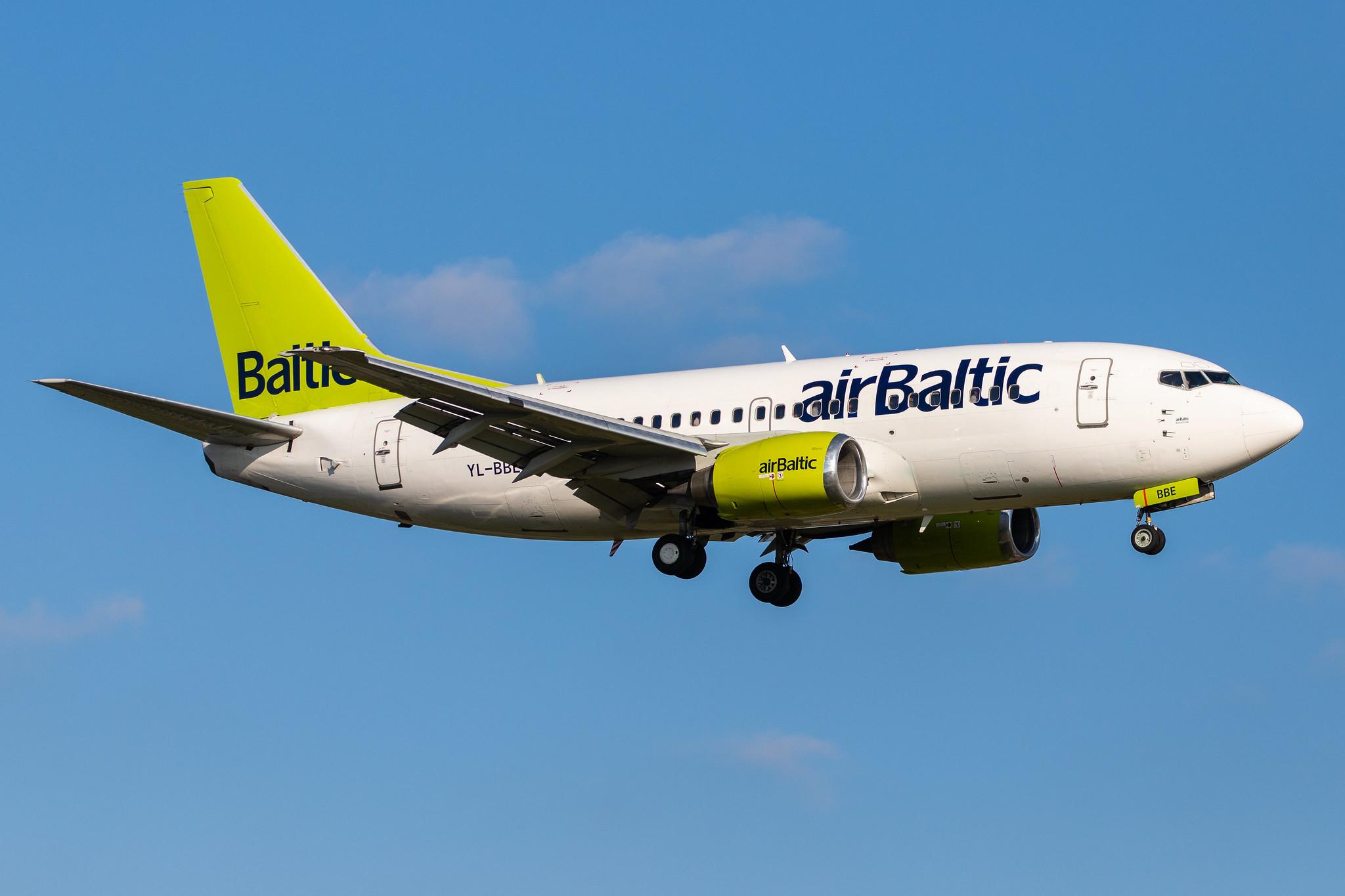 Hamburg Airport (HAM/EDDH): Air Baltic (BT / BTI) |  Boeing 737-53S B735 | YL-BBE | MSN 29073