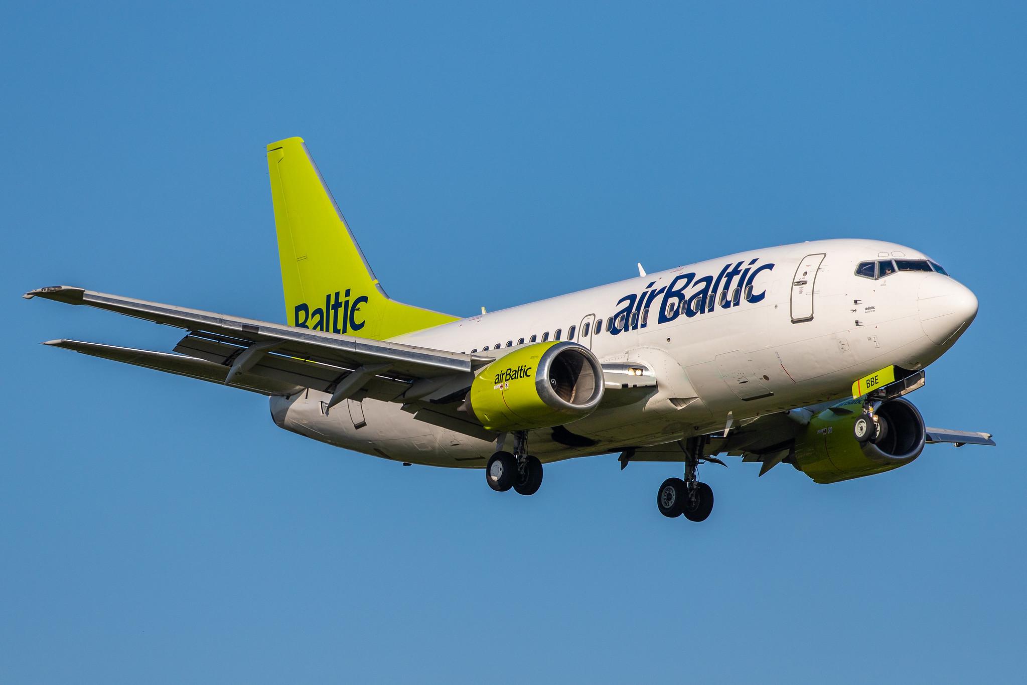Hamburg Airport (HAM/EDDH): Air Baltic (BT / BTI) |  Boeing 737-53S B735 | YL-BBE | MSN 29073