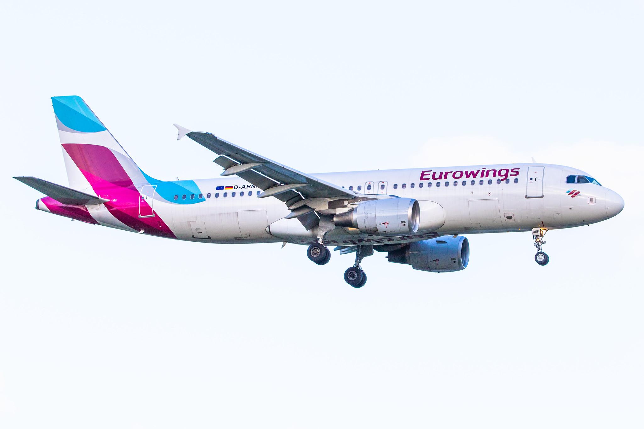 Hamburg Airport: Eurowings (EW / EWG) | Operator: Germanwings | Airbus A320-214 A320 | D-ABNN | MSN 1889