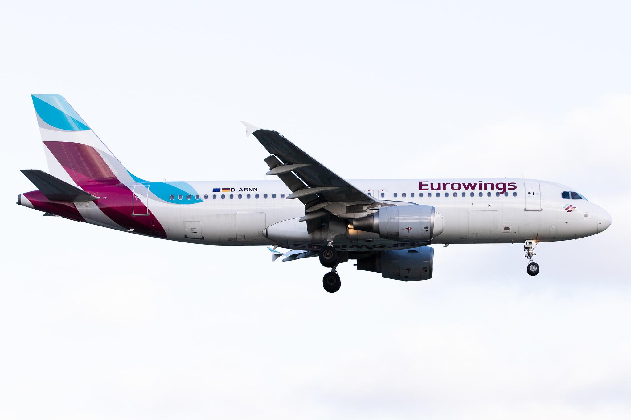 Hamburg Airport: Eurowings (EW / EWG) | Operator: Germanwings | Airbus A320-214 A320 | D-ABNN | MSN 1889