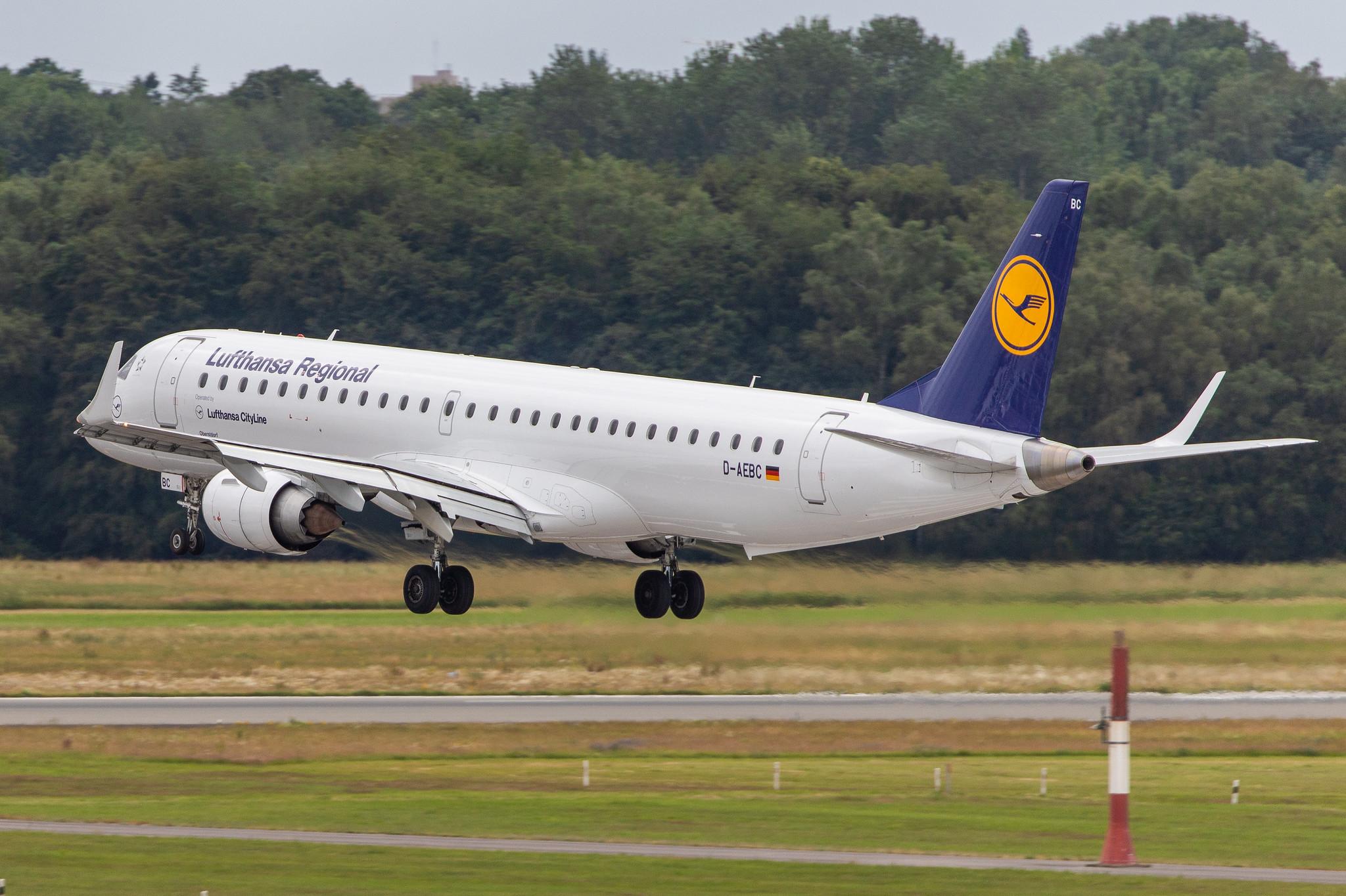 Hamburg Airport: Lufthansa (LH / DLH) | Operator: Lufthansa CityLine |  Embraer E195LR E195 | D-AEBC | MSN 19000320