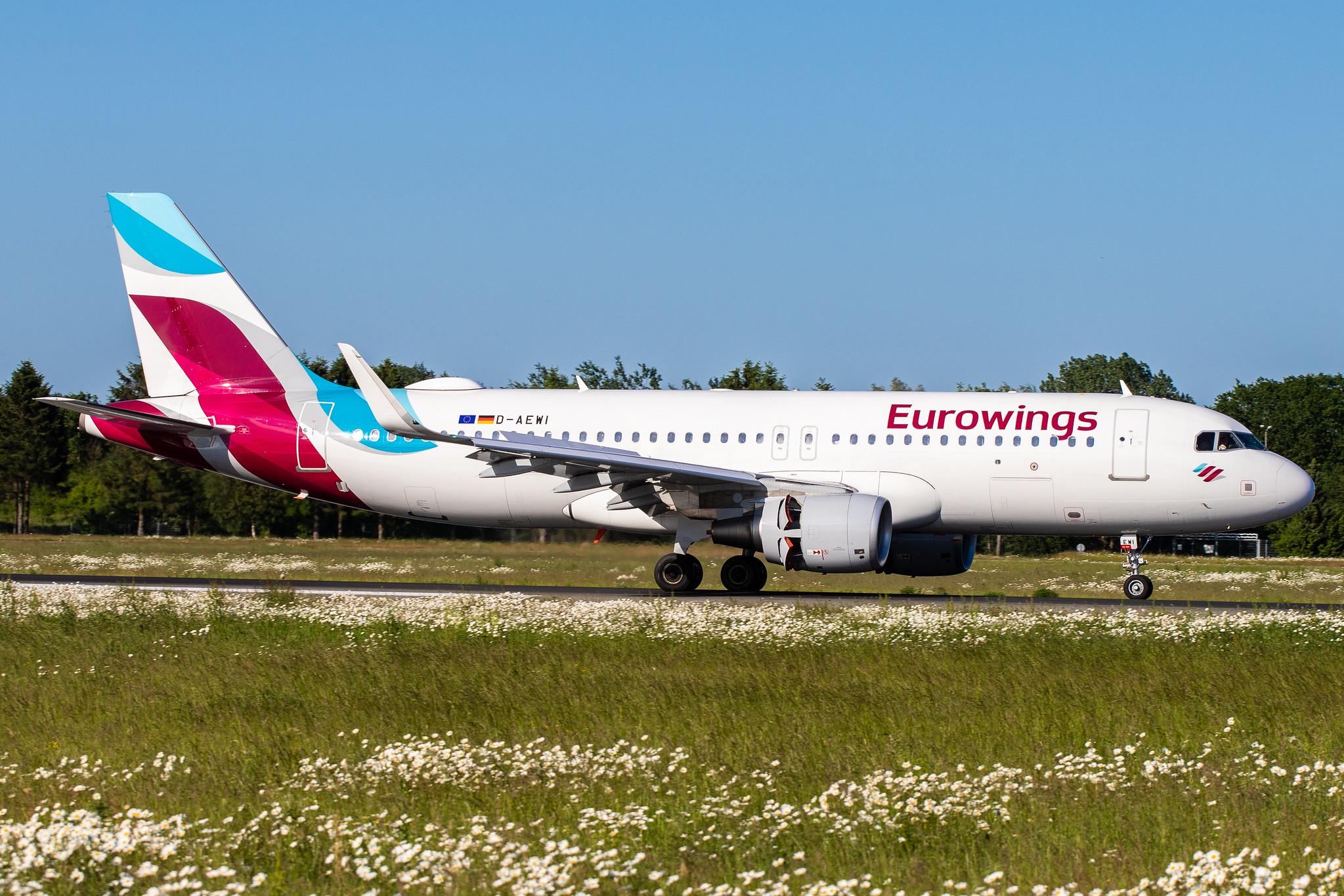 Hamburg Airport (HAM/EDDH): Eurowings (EW / EWG) |  Airbus A320-214 A320 | D-AEWI | MSN 7210
