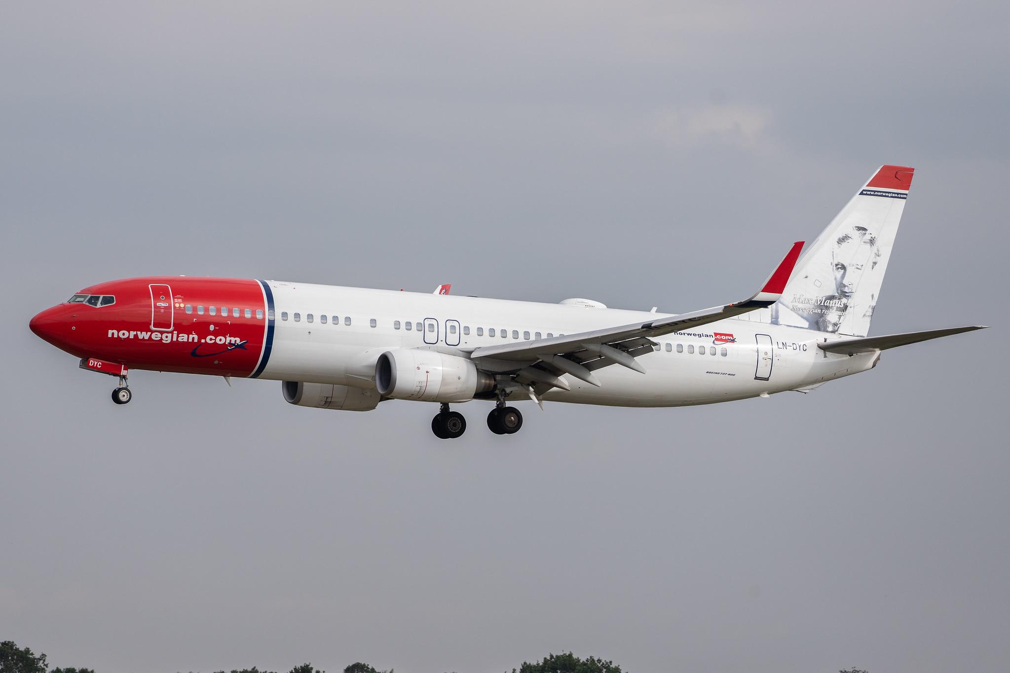 Hamburg Airport: Norwegian (DY / NAX) | Livery: Max Manus Livery |  Boeing 737-8JP B738 | LN-DYC | MSN 39164