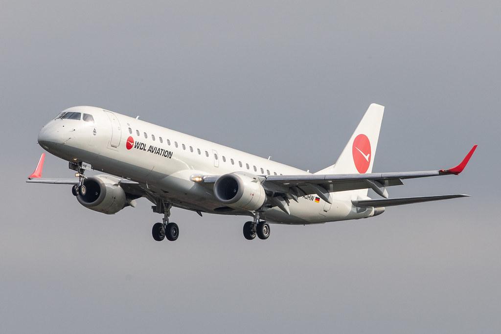 Hamburg Airport: WDL Aviation (WH / WDL) |  Embraer E190LR E190 | D-AJHW | MSN 19000061