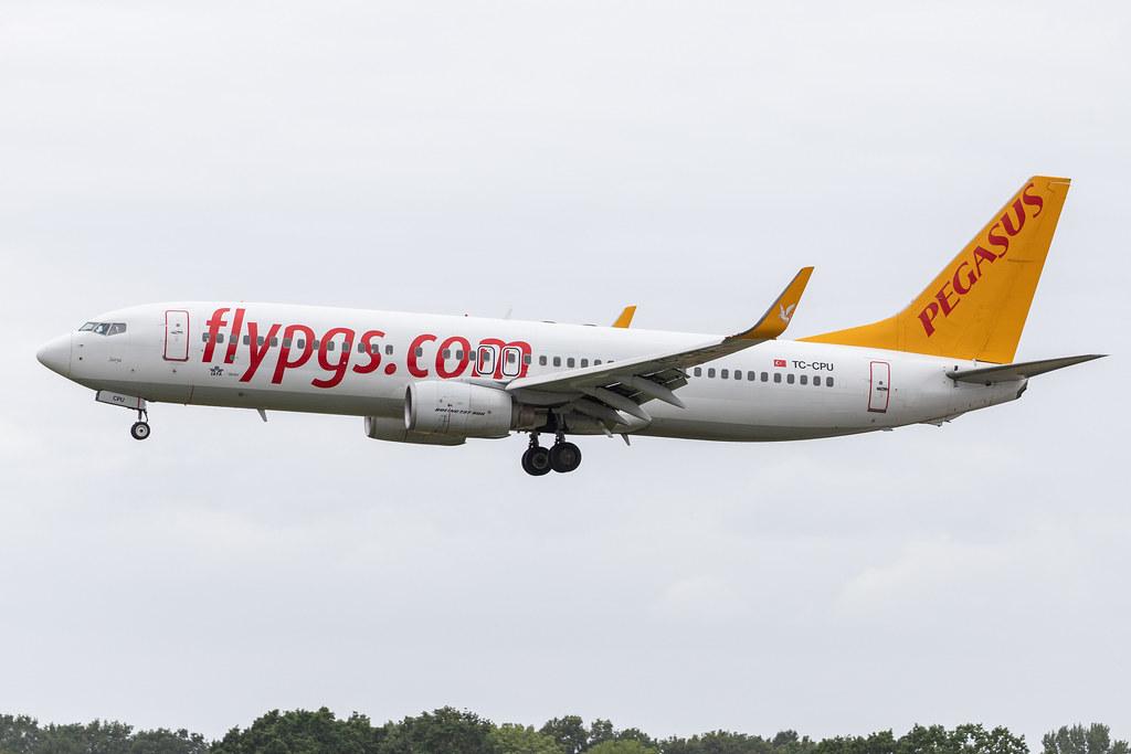 Hamburg Airport: Pegasus (PC / PGT) | Operator: Pegasus Airlines |  Boeing 737-86N B738 | TC-CPU | MSN 35216