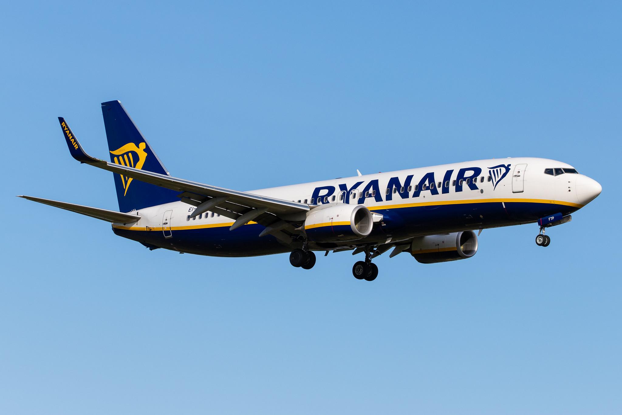 Hamburg Airport: Ryanair (FR / RYR) |  Boeing 737-8AS B738 | EI-FTP | MSN 44766