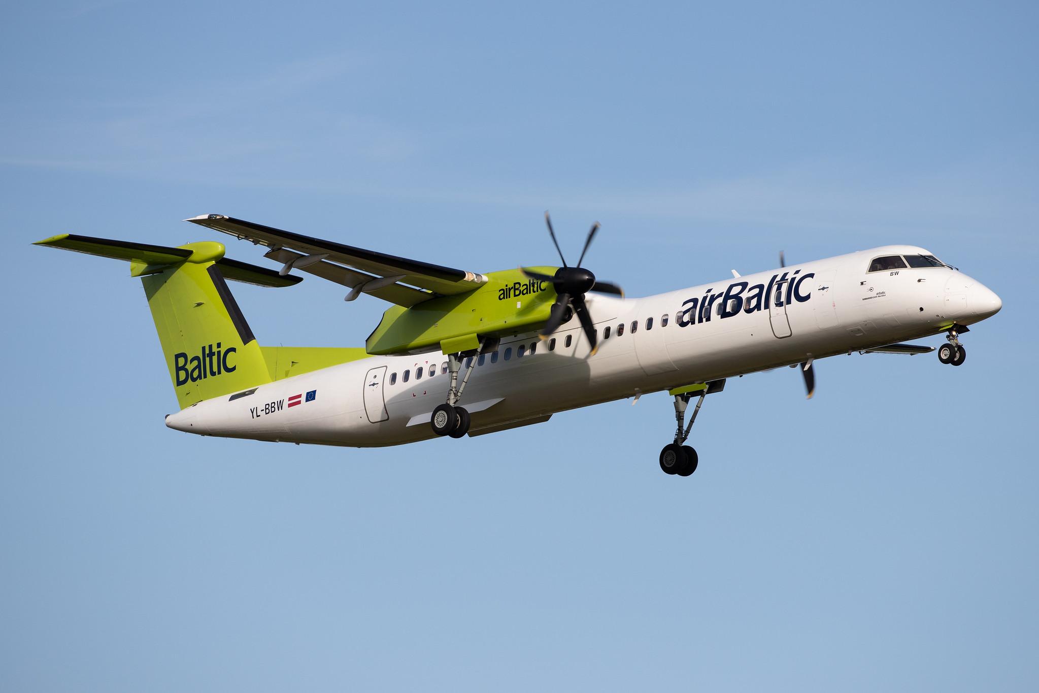 Hamburg Airport: Air Baltic (BT / BTI) |  De Havilland Canada Dash 8-400 DH8D | YL-BBW | MSN 4448