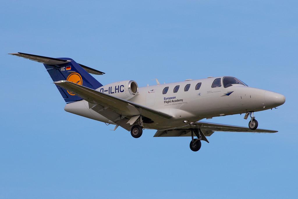 Hamburg Airport: Lufthansa Flight Training (LH / DLH) | Operator: Lufthansa |  Cessna 525 CitationJet CJ1+ C525 | D-ILHC | MSN 525-0695