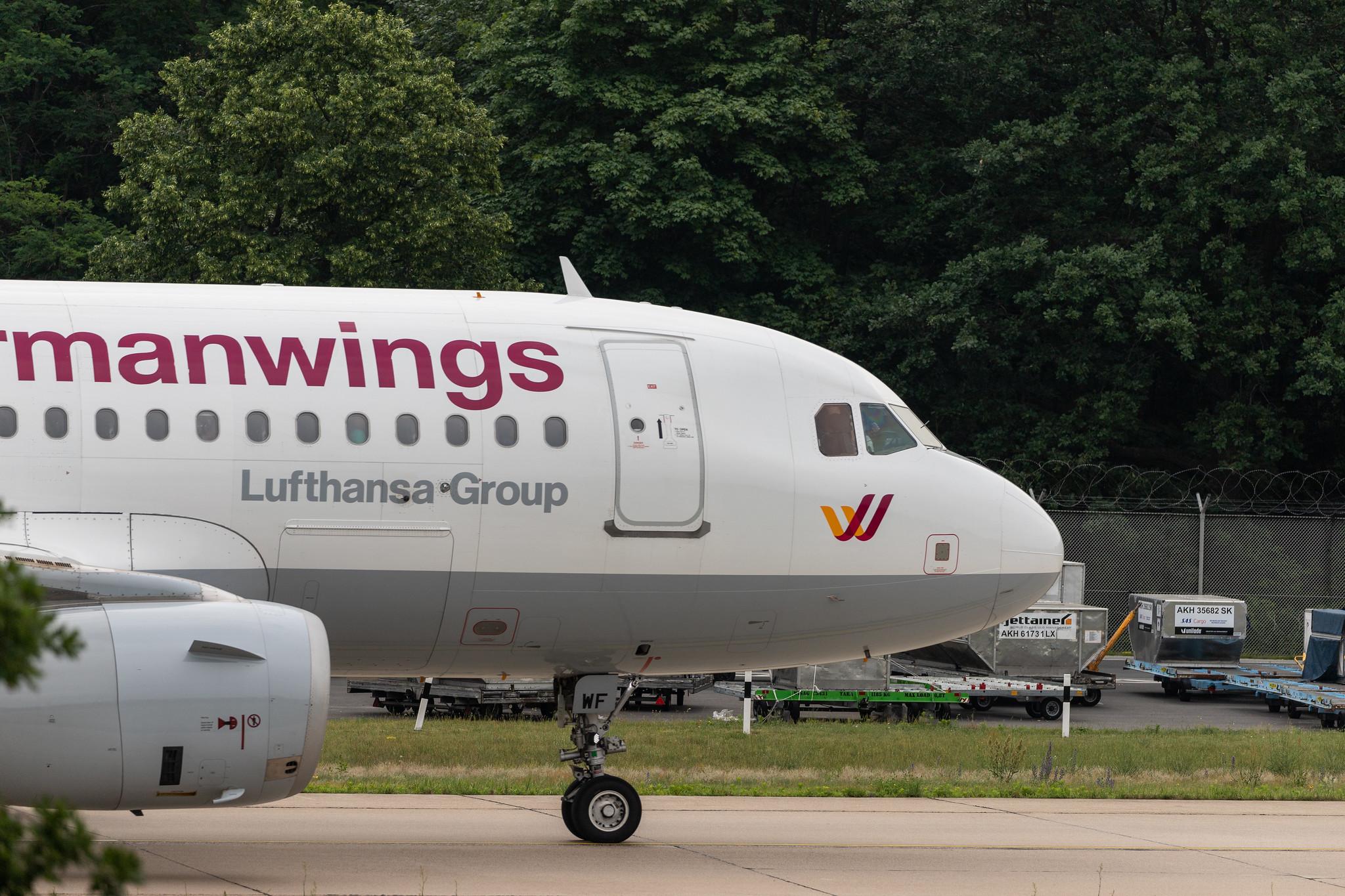 Flughafen Berlin Tegel (TXL): Eurowings Airbus A319-132 A319 D-AGWF MSN 3172