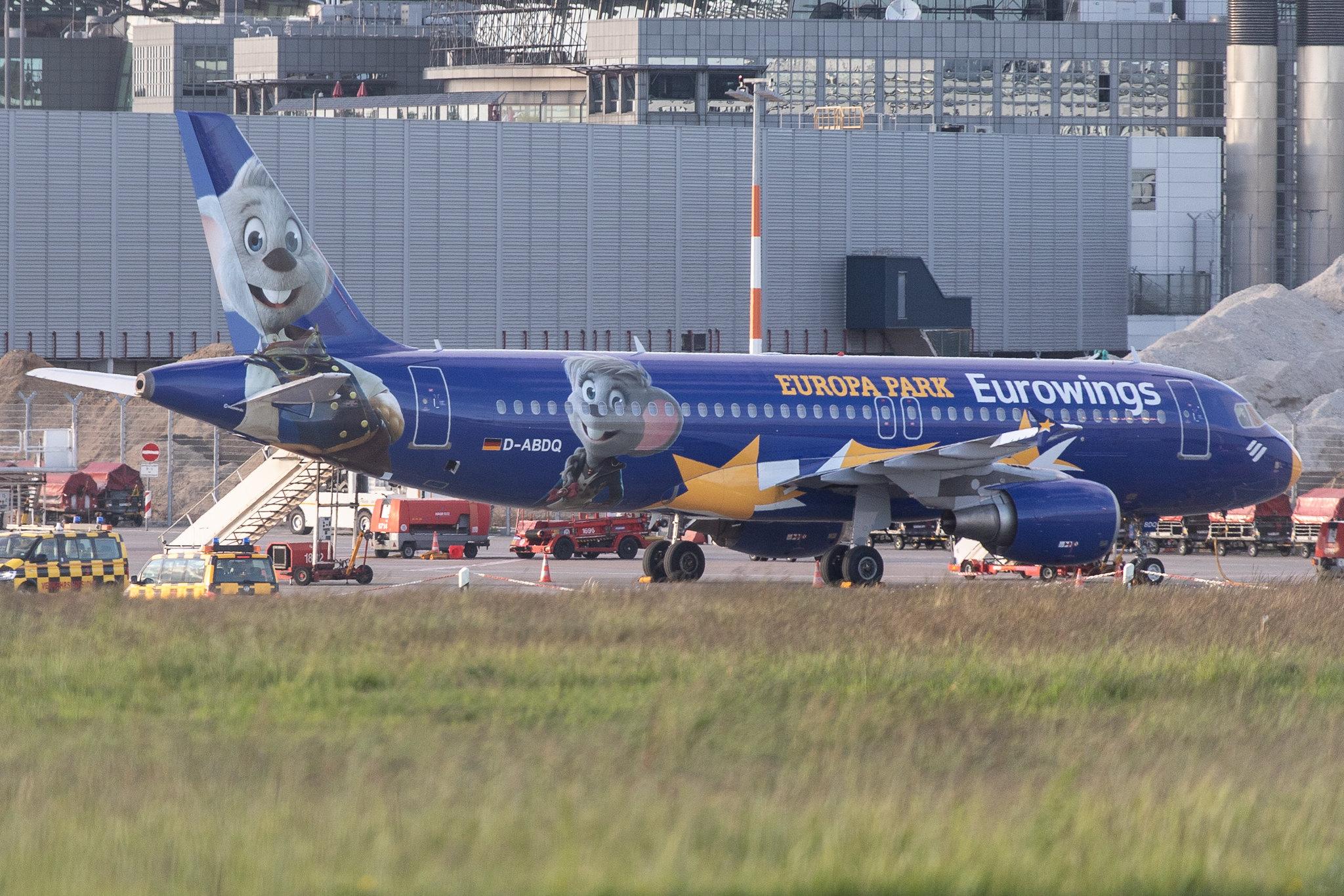 Hamburg Airport: Eurowings (EW / EWG) |  Livery: Europa Park Livery |  Airbus A320-214 A320 | D-ABDQ | MSN 3121