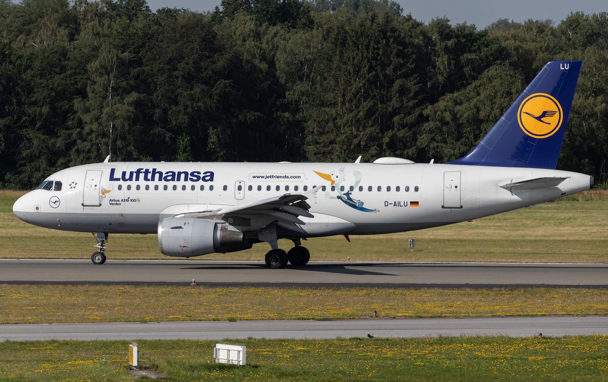 Hamburg Airport: Lufthansa (LH / DLH) |  Livery: Lu Sticker |  Airbus A319-114 A319 | D-AILU | MSN 0744