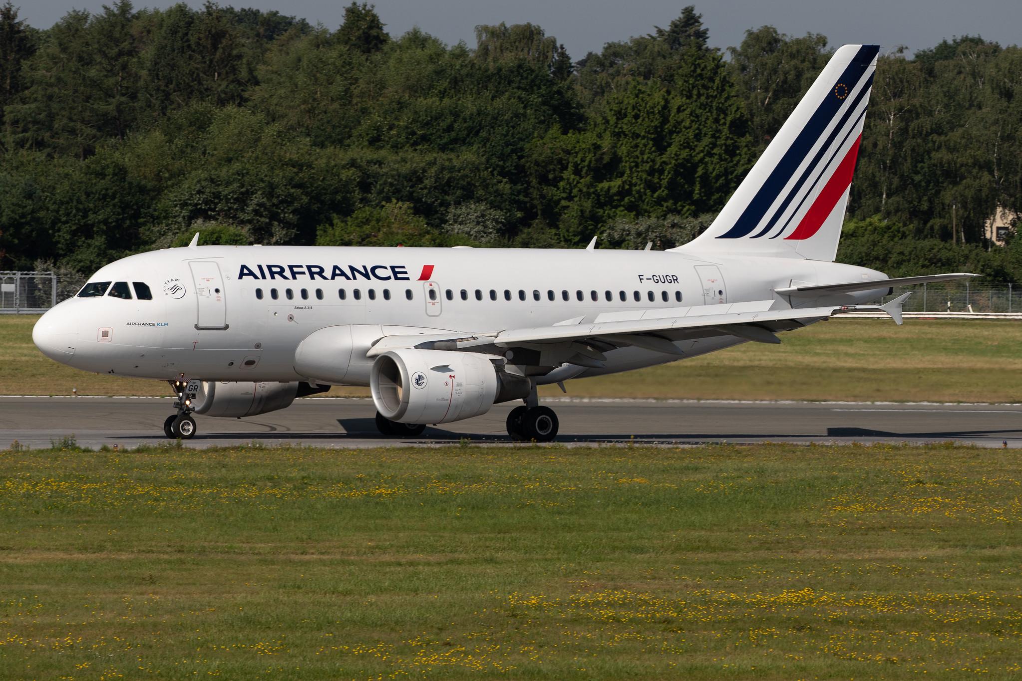 Hamburg Airport: Air France (AF / AFR) |  Airbus A318-111 A318 | F-GUGR | MSN 3009