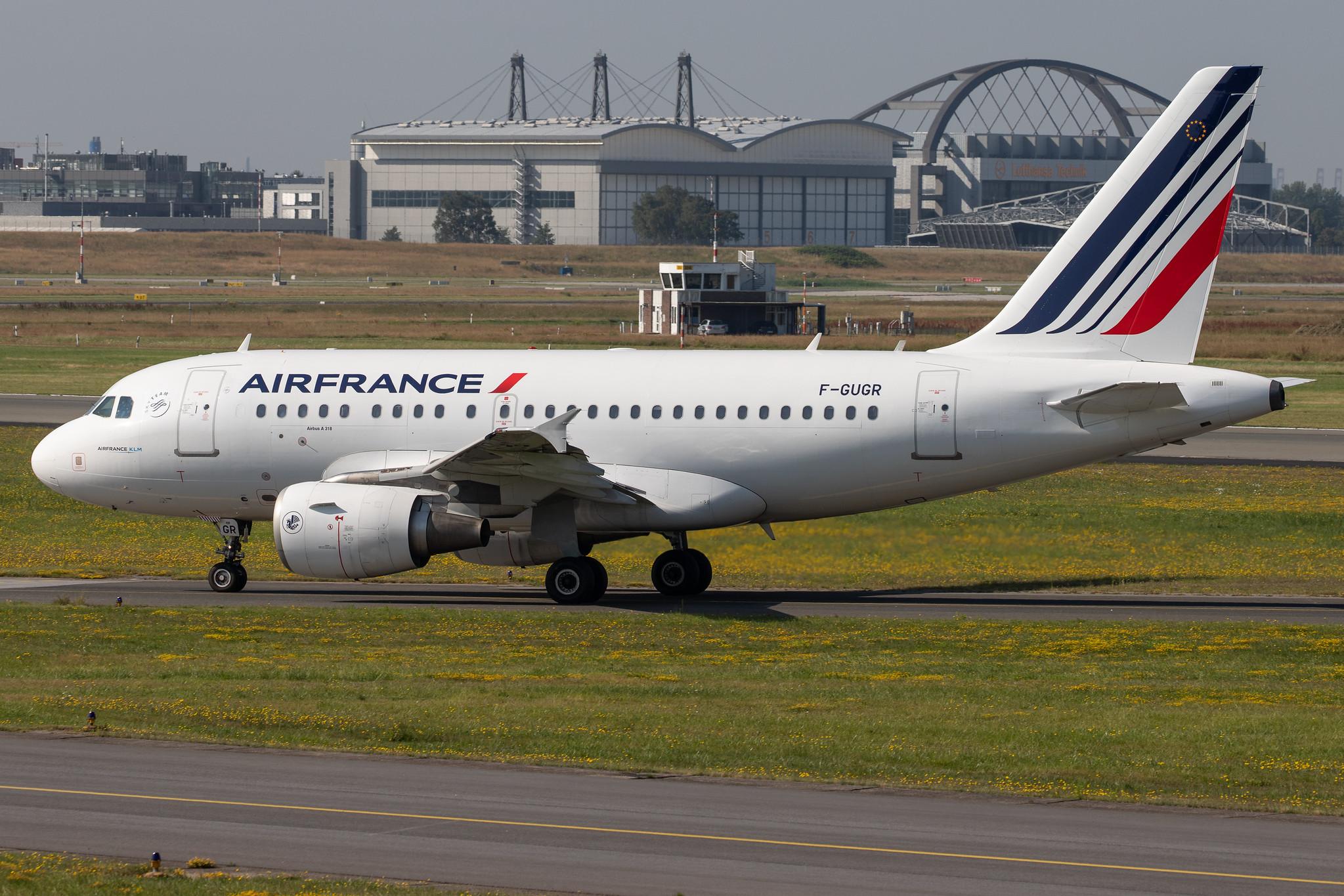 Hamburg Airport: Air France (AF / AFR) |  Airbus A318-111 A318 | F-GUGR | MSN 3009